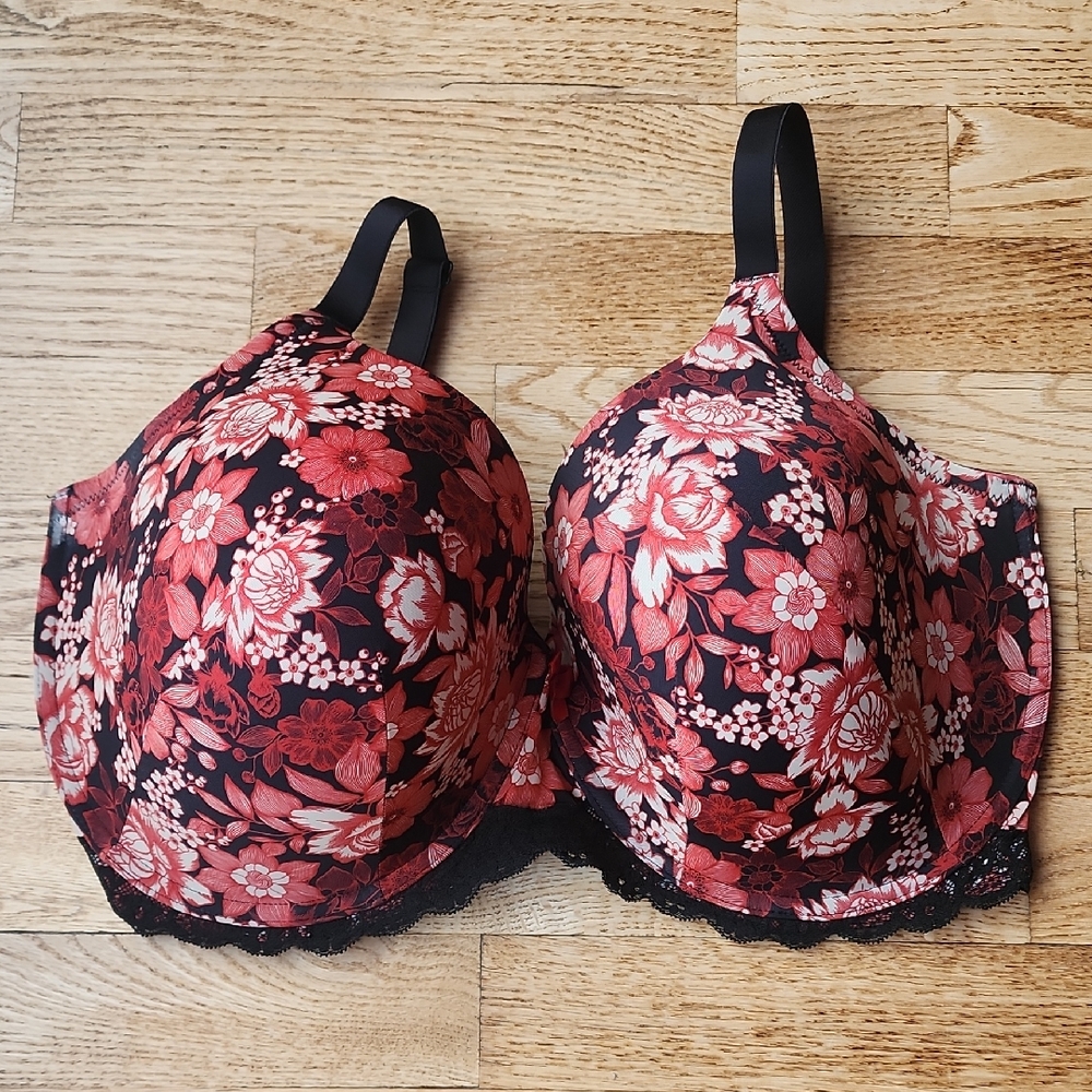 (38H) Adore Me Black and Red Floral Bra Luxury Supportive Pretty Soft Comfy